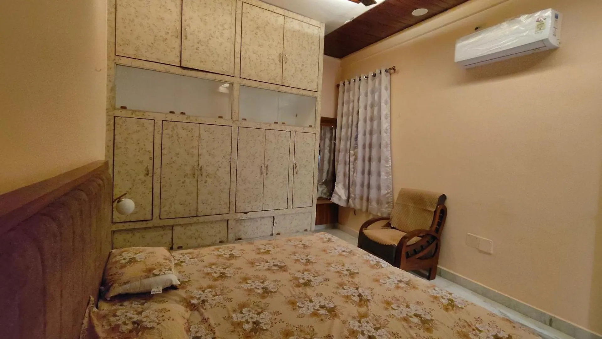 Appartamento Kashivas - 2Bhk Near Assi Ghat
