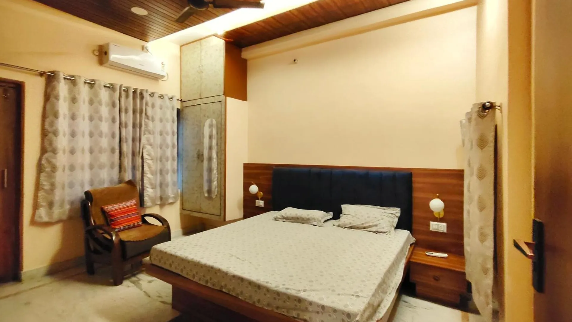 Kashivas - 2Bhk Near Assi Ghat