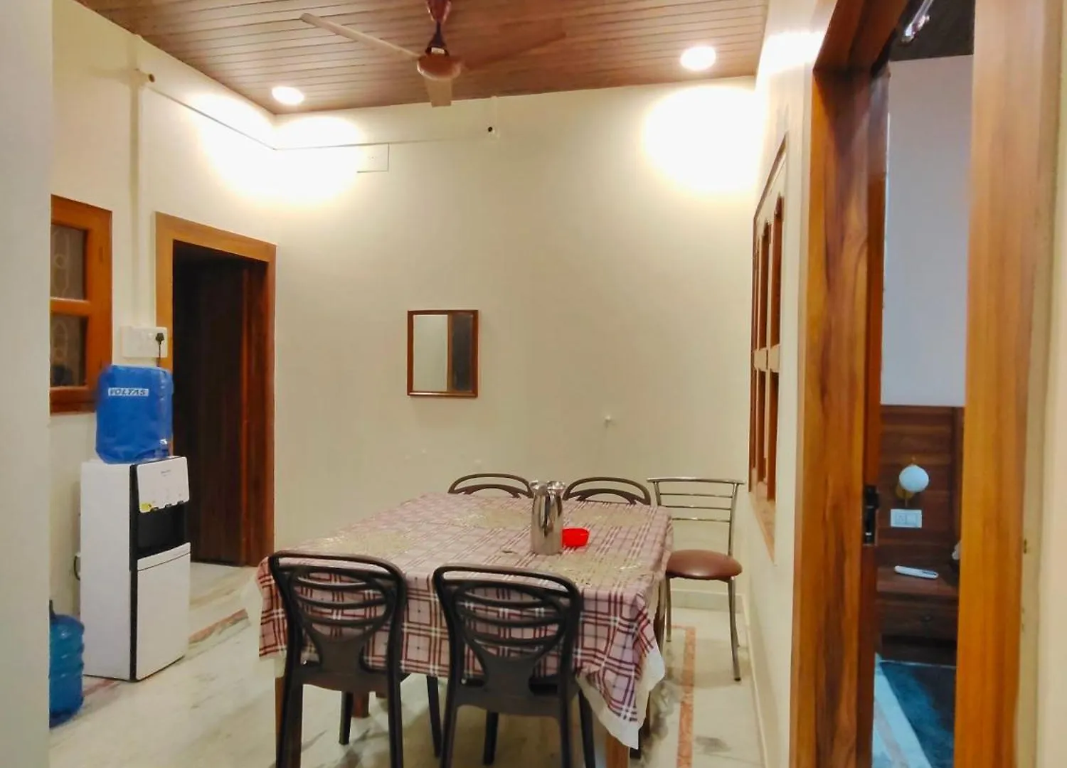 Appartamento Kashivas - 2Bhk Near Assi Ghat